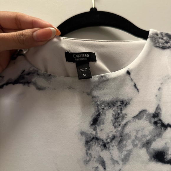 EXPRESS TOP MARBLE PRINT - Picture 2 of 2